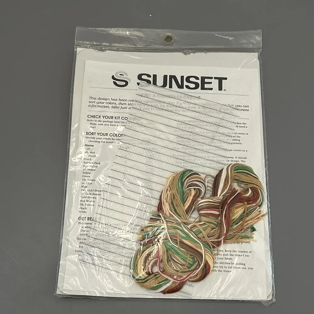 VTG Sunset A Christmas Cuddle Counted Cross Stitch Kit Waste Canvas 18351 Bear